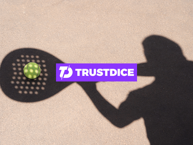Padel for Beginners: Essential Skills, Common Mistakes, and Smart Ways to Improve